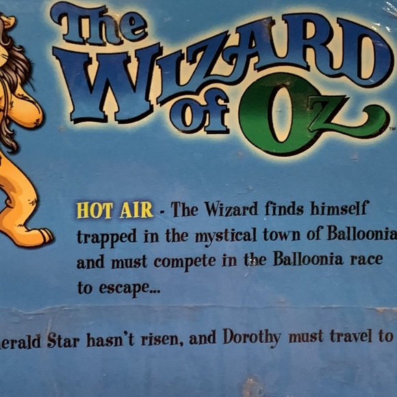 STERLING- VHS TAPE 🆕 THE WIZARD OF OZ - Picture 6 of 10